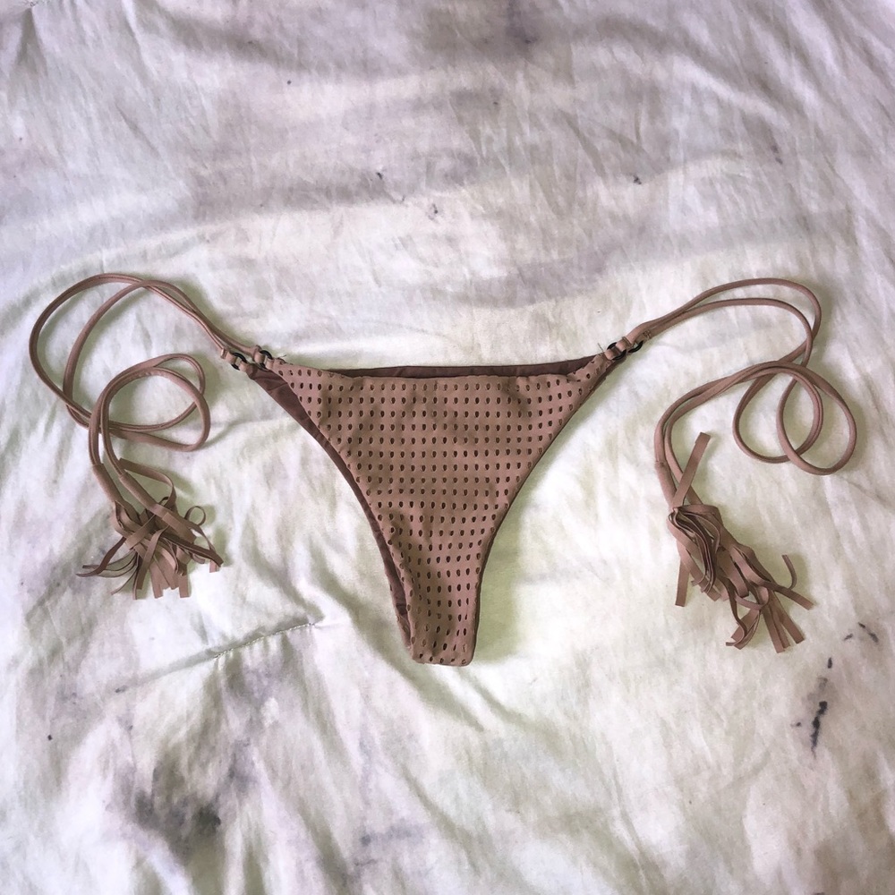 Acacia Polihale Mesh Bottom